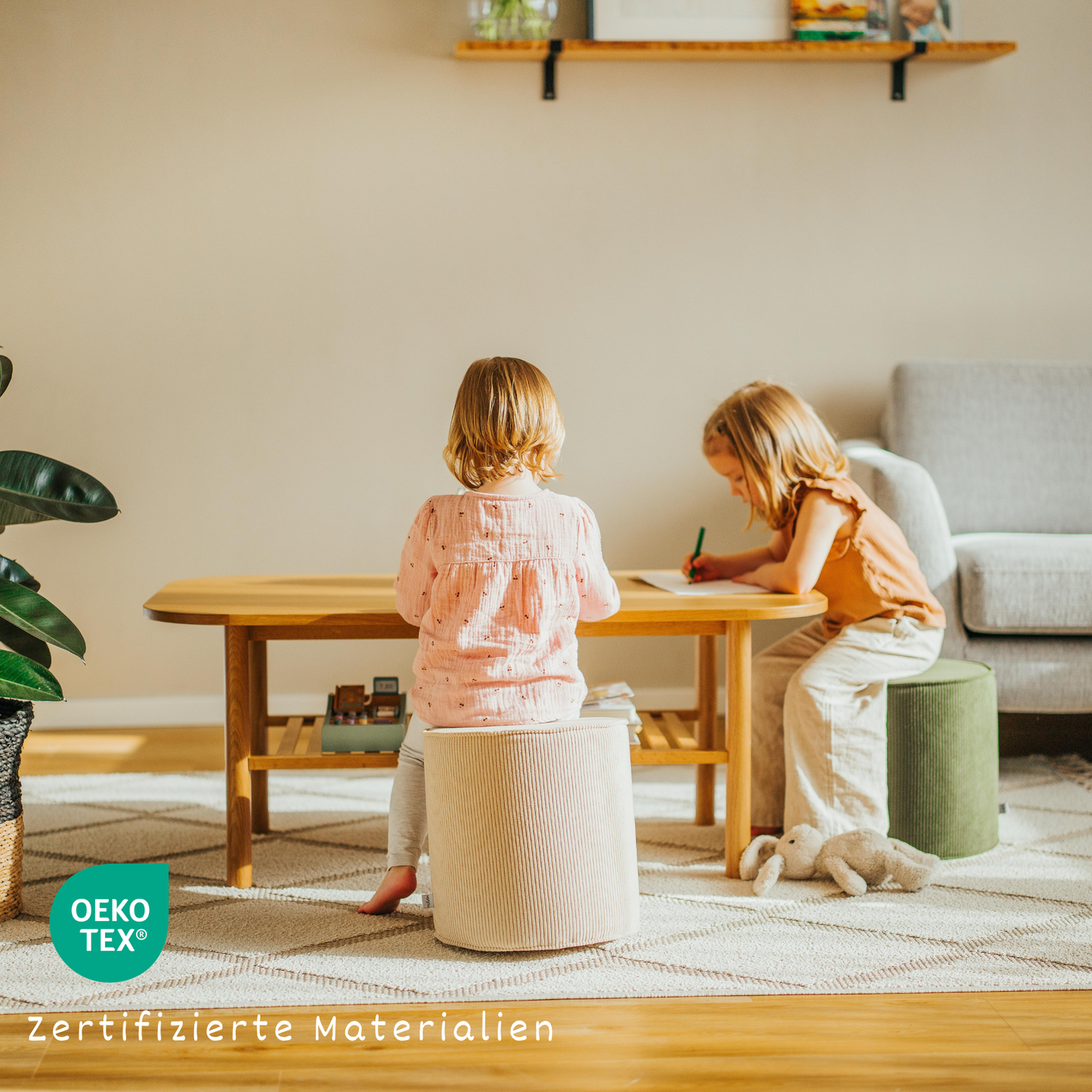 Kinder-Pouf