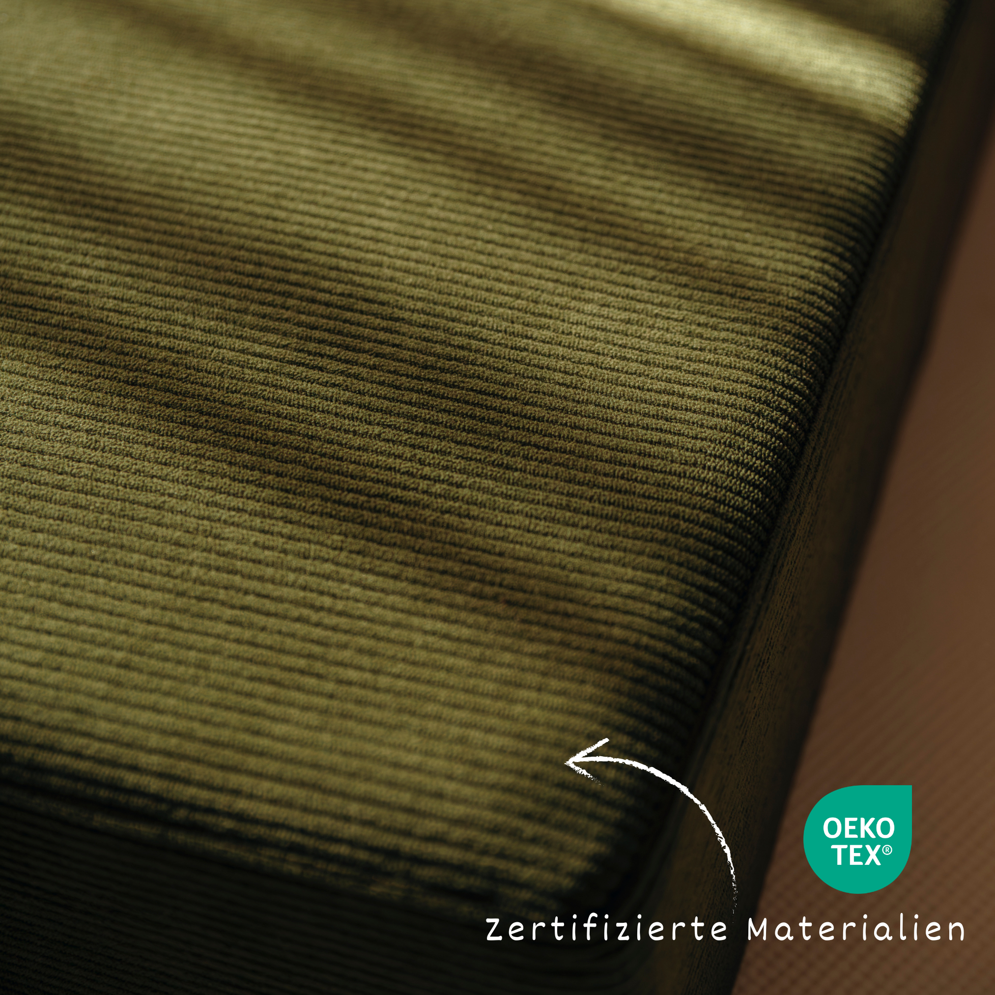 Nahaufnahme Cord-Bezug malwim Hüpfpolster Cord Olivgrün – OEKO-TEX zertifizierter Stoff
