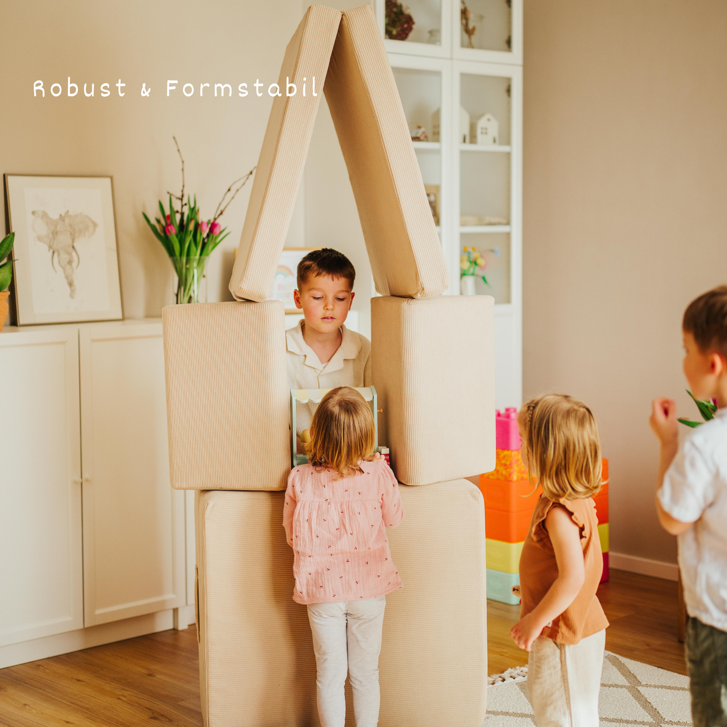 Kinder spielen mit dem malwim Spielsofa Cord - Möglichkeiten
